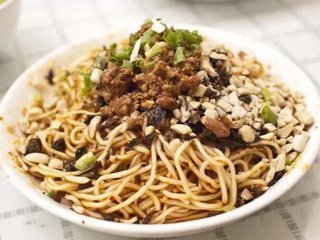 成都面食培訓(xùn)：特色宜賓燃面你學(xué)到了嗎？