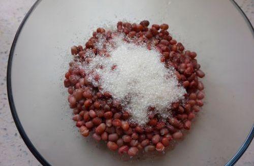 奶茶中的蜜紅豆做法大揭秘，愛吃的朋友趕緊學(xué)起來(lái)