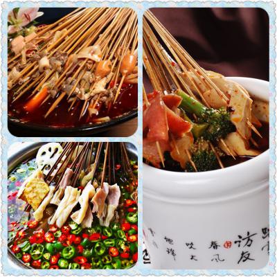 四川樂(lè)山缽缽雞技術(shù)培訓(xùn)學(xué)校哪里好？現(xiàn)場(chǎng)熬制底料
