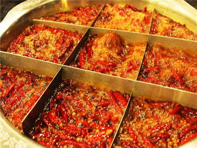 麻辣火鍋技術(shù)培訓機構(gòu)哪里正宗？餐飲火鍋培訓