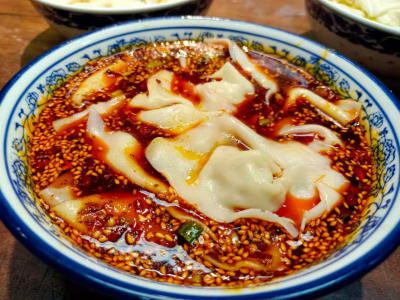 紅油干拌抄手技術(shù)培訓(xùn)機(jī)構(gòu)哪里好？成都餐飲培訓(xùn)學(xué)校