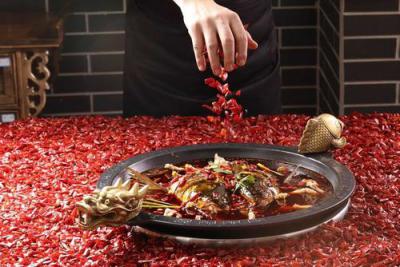 美蛙魚頭火鍋技術(shù)培訓(xùn)在哪里？美蛙魚頭火鍋培訓(xùn)學(xué)校