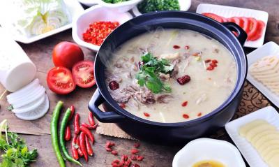 羊肉湯技術(shù)培訓(xùn)哪里好？正宗羊肉湯培訓(xùn)