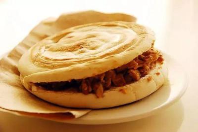 肉夾饃培訓(xùn)哪家靠譜？專業(yè)學(xué)肉夾饃技術(shù)