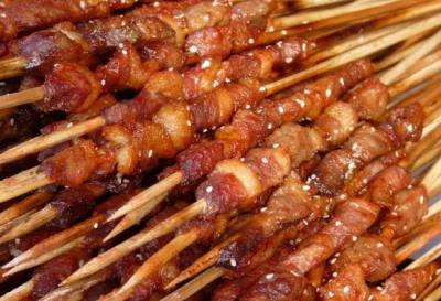 燒烤技術(shù)培訓(xùn)學(xué)校在哪里更正宗？能滿足食客的消費(fèi)
