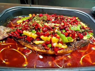 萬州烤魚技術(shù)培訓(xùn)怎樣可以學(xué)好？培訓(xùn)期間包食宿