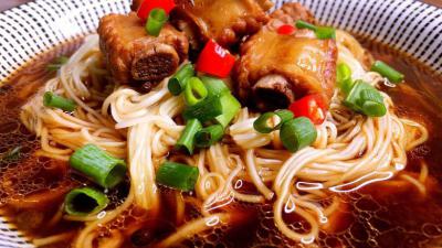 成都餐飲培訓(xùn)學(xué)校排名，排骨面食技術(shù)培訓(xùn)哪里正宗？