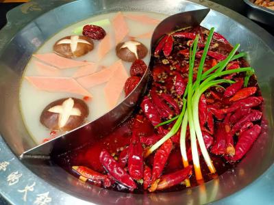 四川火鍋技術(shù)培訓(xùn)學(xué)校哪家好？飄味緣餐飲培訓(xùn)學(xué)校