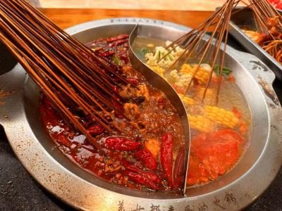 熱鹵串串技術(shù)培訓(xùn)多少錢？成都火鍋串串香培訓(xùn)