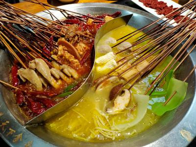 四川串串香技術(shù)培訓(xùn)多少錢？四川串串湯底培訓(xùn)