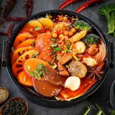 哪里有學(xué)冒菜技術(shù)培訓(xùn)？如何選擇冒菜制作培訓(xùn)中心