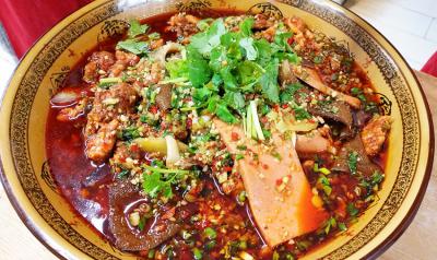 冒菜技術(shù)培訓(xùn)哪里好點(diǎn)？重慶冒菜制作技藝學(xué)習(xí)中心
