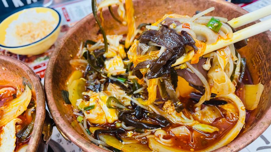 重慶火鍋冒菜培訓(xùn)學(xué)校哪家好？重慶冒菜培訓(xùn)中心